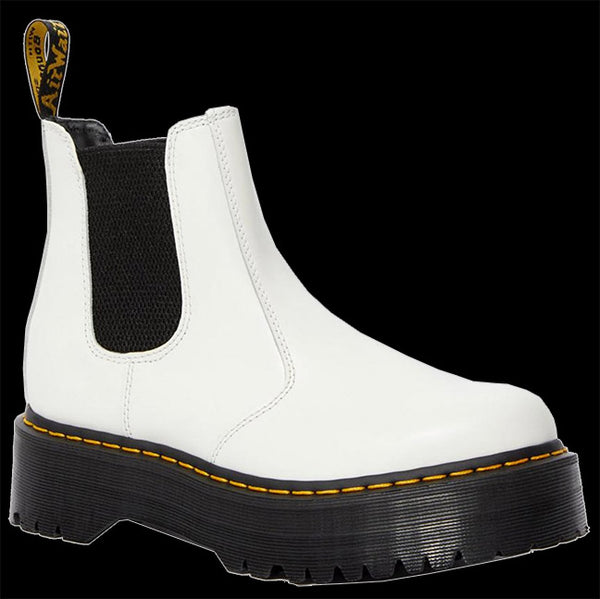 White chelsea discount doc martens