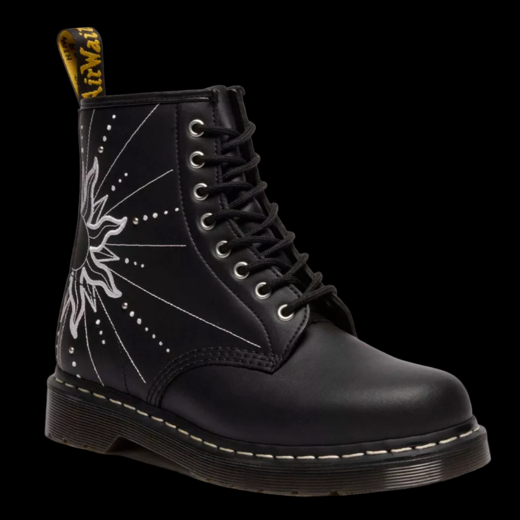 Dr Martens - 8 Eyelet Solar Flare Reclaimed Leather Lace up Boots