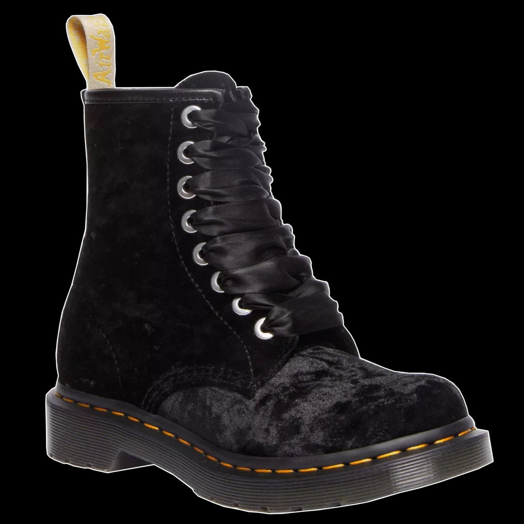 Dr Martens - 8 Black Velvet Vegan Boots 31020001