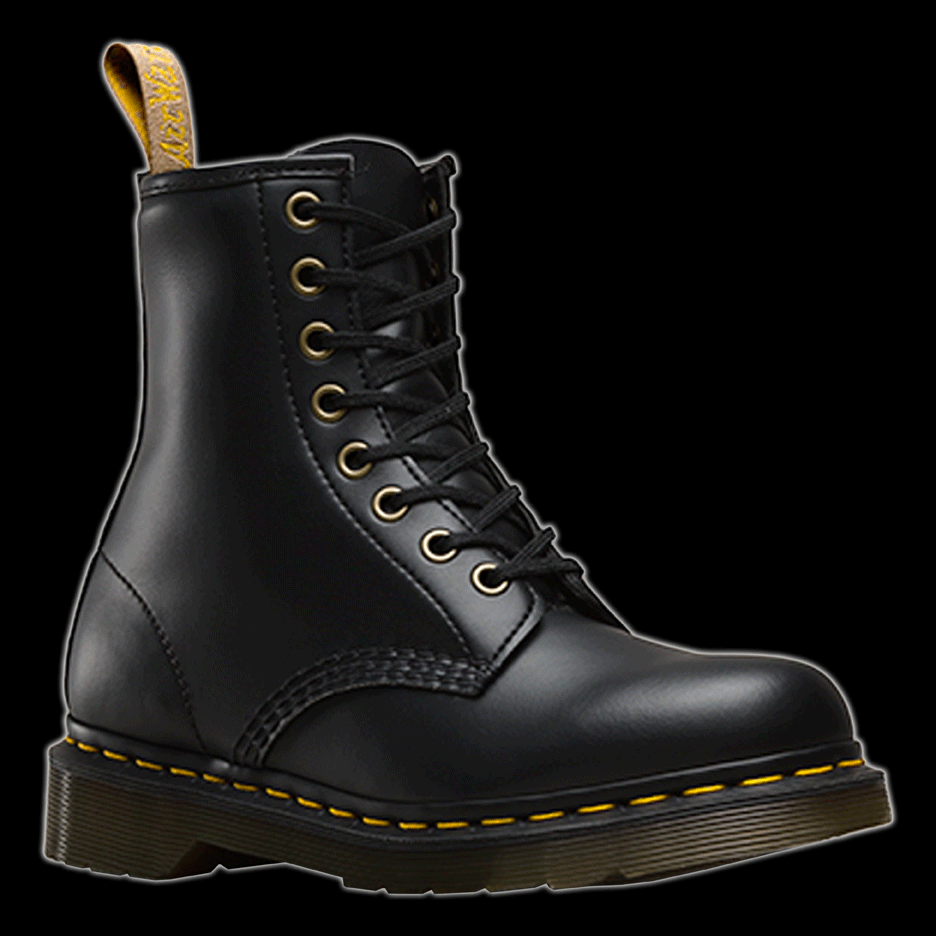 Black 8 hole doc store martens
